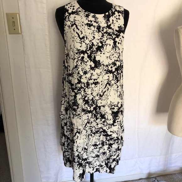 Banana Republic tiered shift dress size 10 - Picture 1 of 10